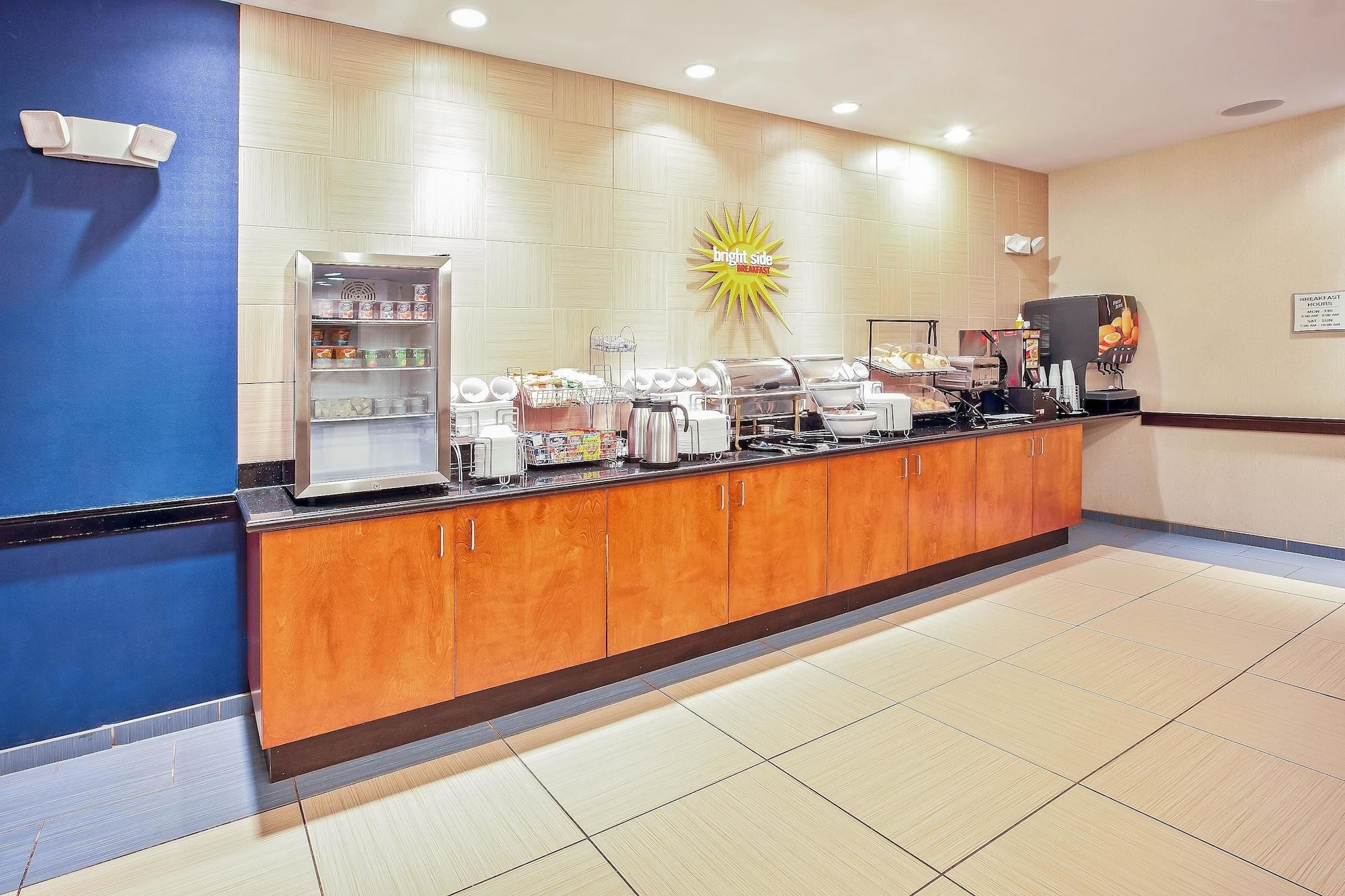 La Quinta By Wyndham Indianapolis Airport Plainfield Hotel Eksteriør billede